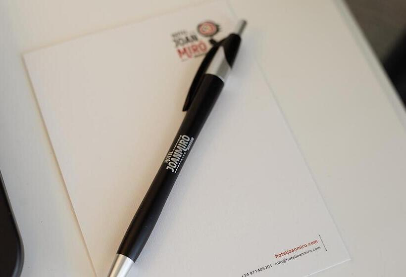 هتل Joan Miro Museum