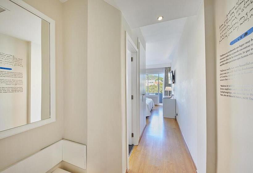 هتل Joan Miro Museum