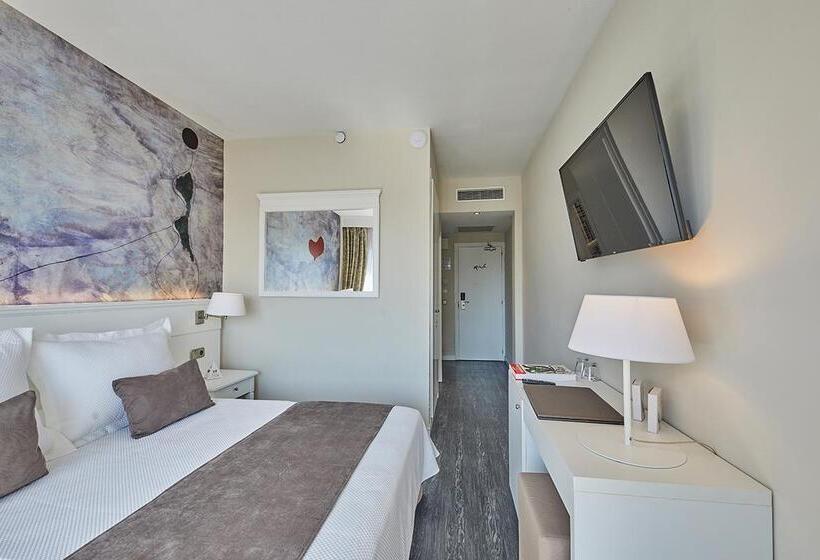 هتل Joan Miro Museum