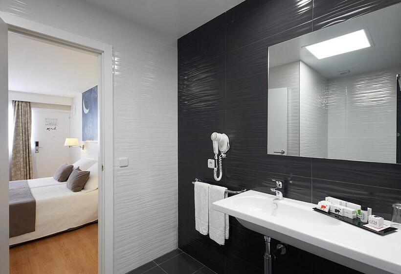 هتل Joan Miro Museum