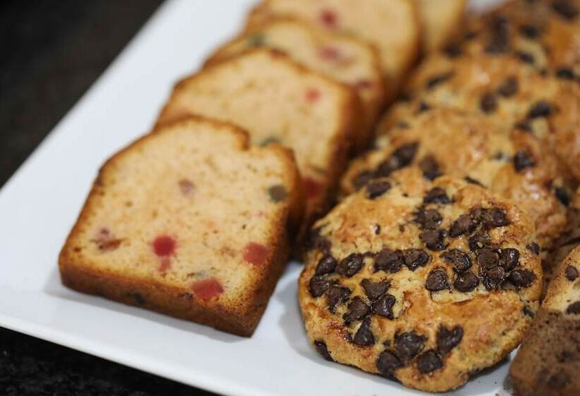 هتل Joan Miro Museum