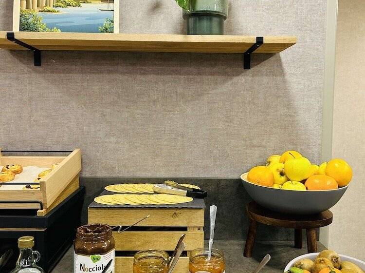 فندق Kyriad Direct Tours Sud  Chambray Les Tours