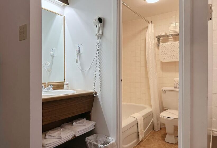 Отель La Caravelle