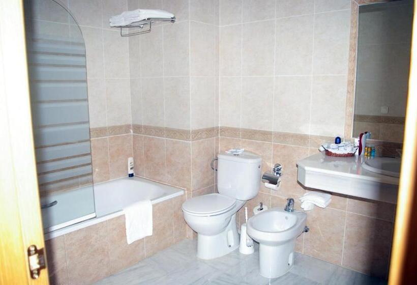 Отель La Luna Blanca