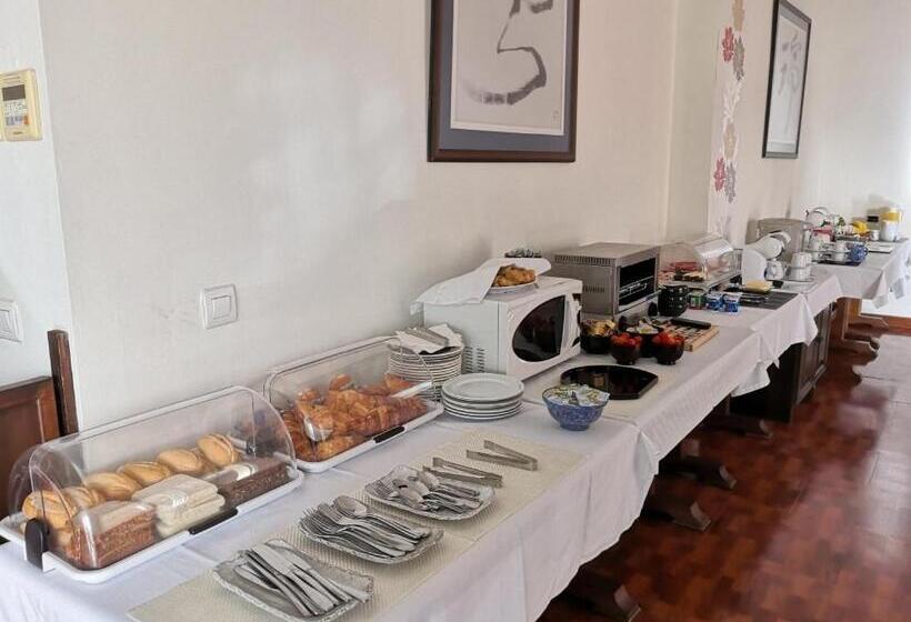 Отель La Luna Blanca