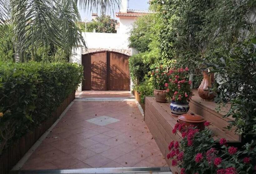 Отель La Luna Blanca