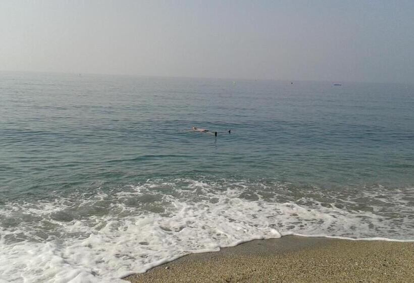 Отель La Luna Blanca