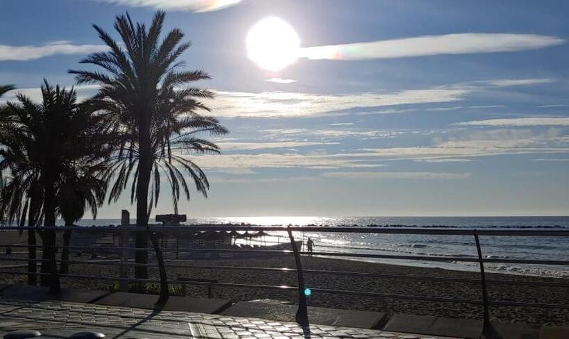 Отель La Luna Blanca