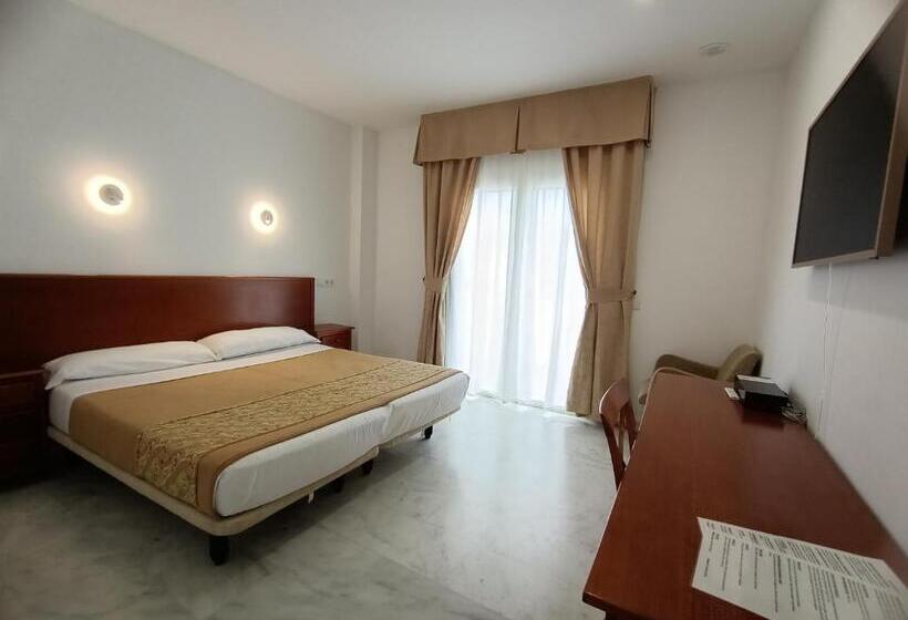 Отель La Luna Blanca