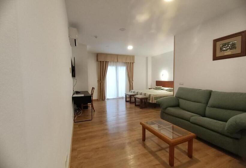 Отель La Luna Blanca