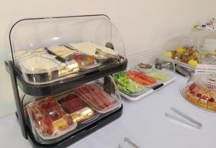 Отель La Luna Blanca