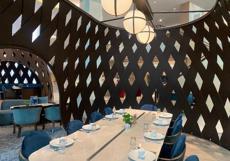 Отель Lao Plaza