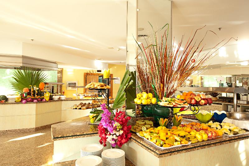 ホテル LIVVO Costa Taurito & Aquapark