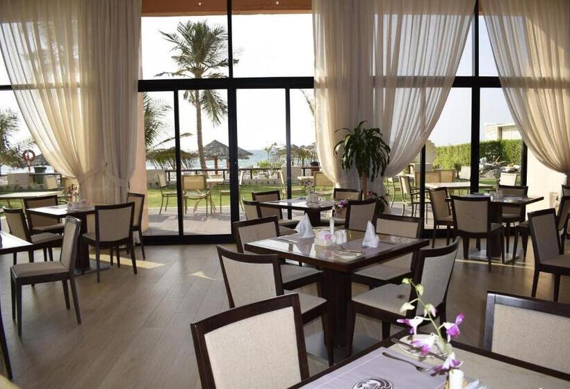 هتل Lou Lou A Beach Resort Sharjah