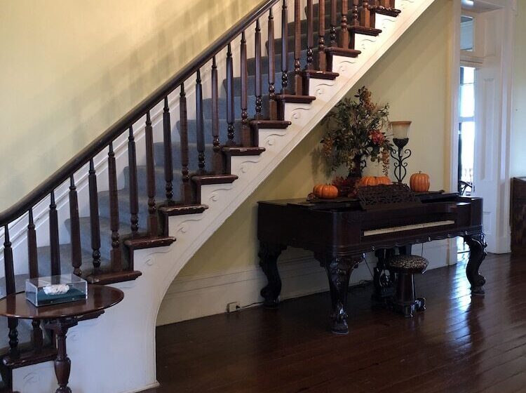 호텔 Loyd Hall Plantation