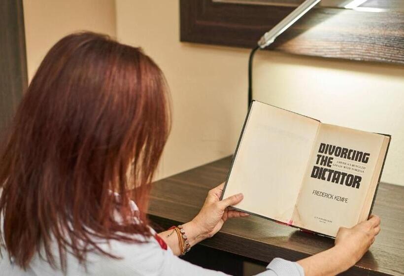 בית מלון כפרי Marbella