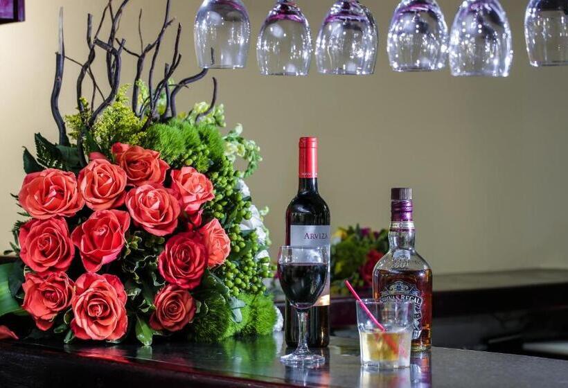 בית מלון כפרי Marbella