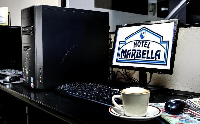 בית מלון כפרי Marbella