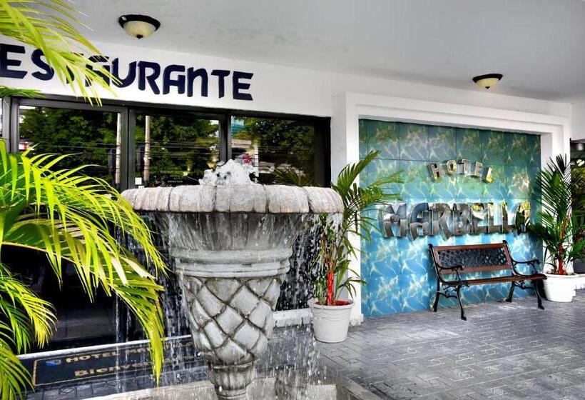 בית מלון כפרי Marbella