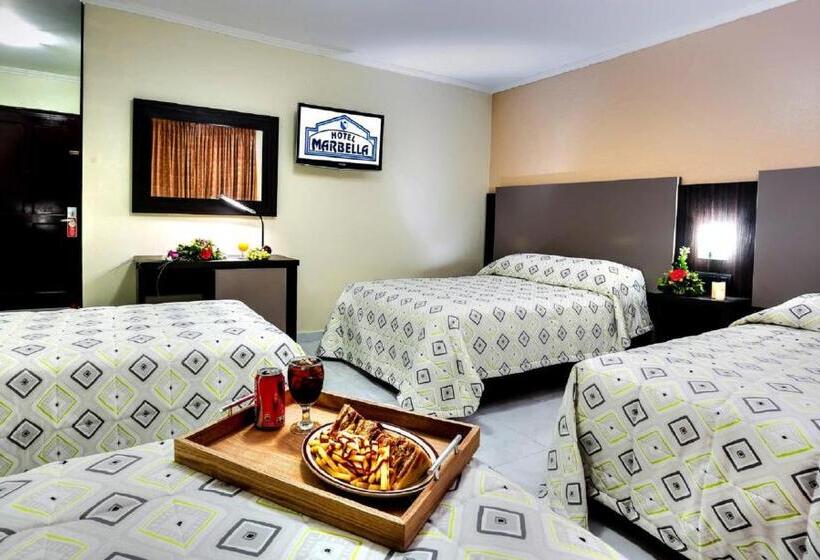 בית מלון כפרי Marbella