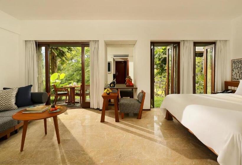 Maya Ubud Resort & Spa