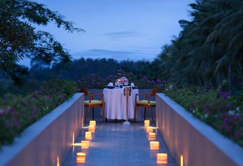 Maya Ubud Resort & Spa