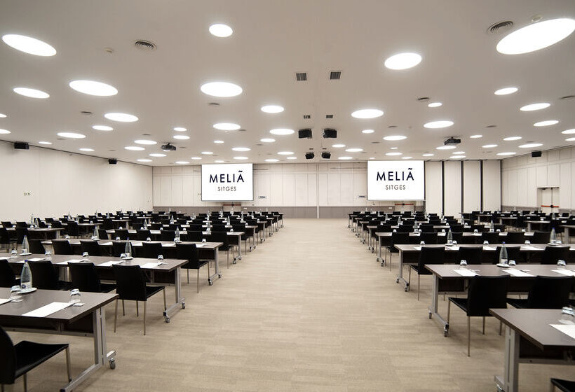 酒店 Melia Sitges