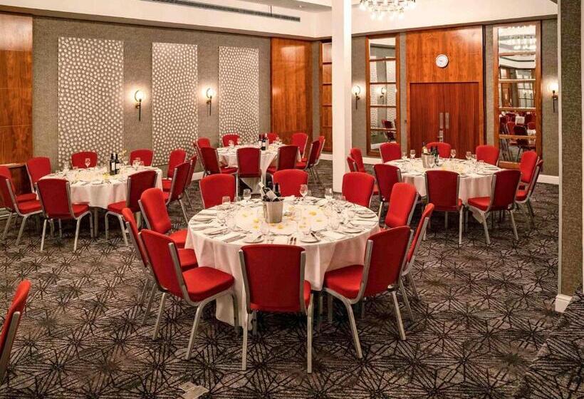 בית מלון כפרי Mercure Nottingham City Centre