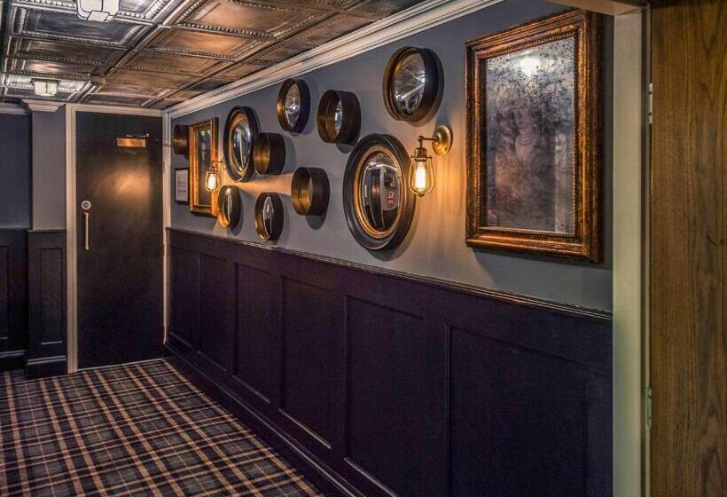 בית מלון כפרי Mercure Nottingham City Centre