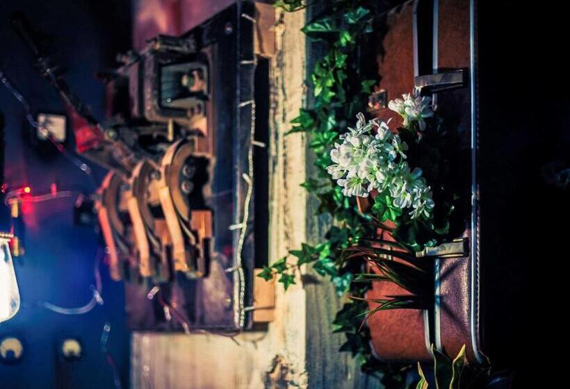 בית מלון כפרי Mercure Nottingham City Centre