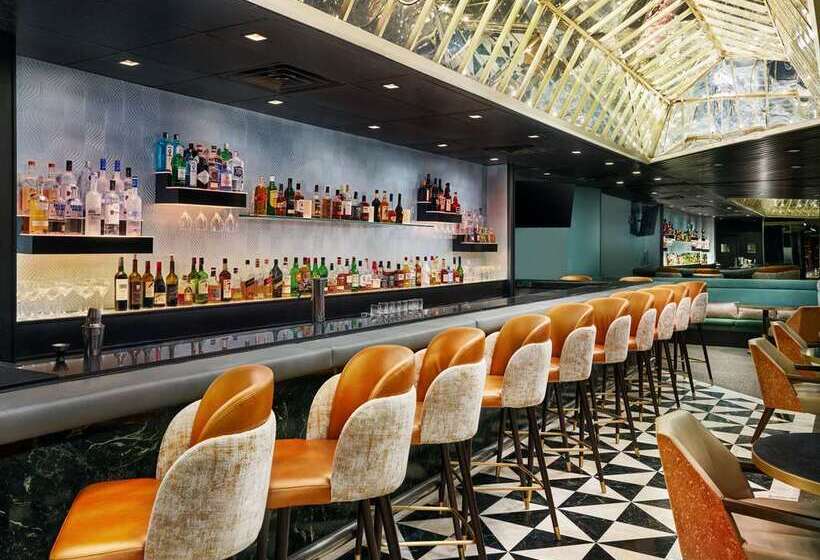 هتل Millennium Hilton New York One Un Plaza