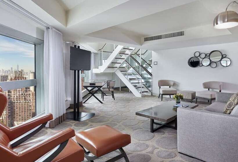 هتل Millennium Hilton New York One Un Plaza