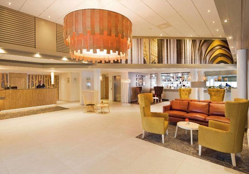 酒店 Movenpick S Hertogenbosch