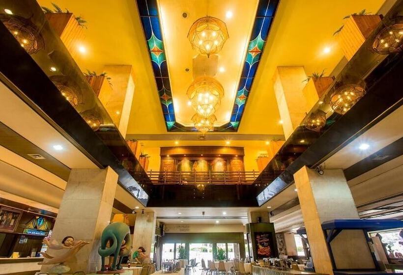 בית מלון כפרי Pailyn Phitsanulok