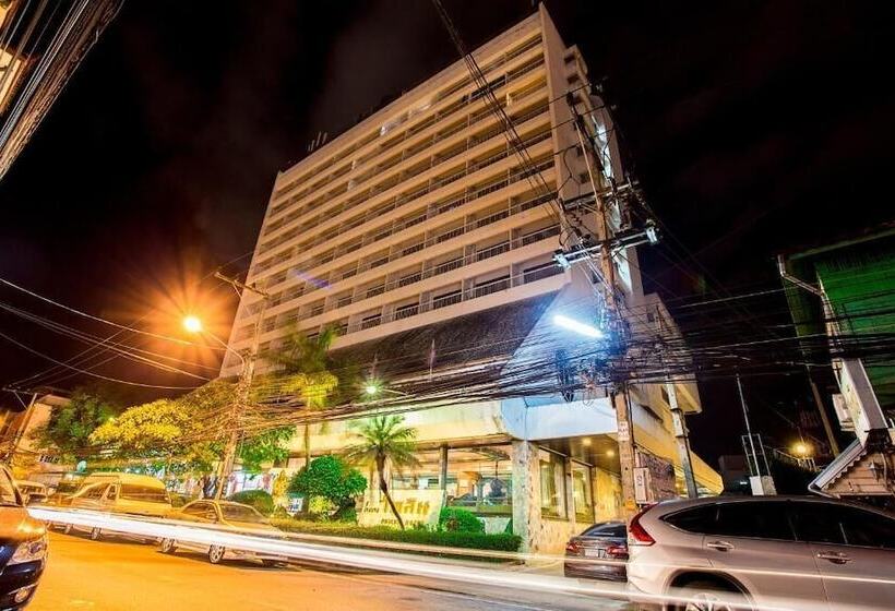 בית מלון כפרי Pailyn Phitsanulok