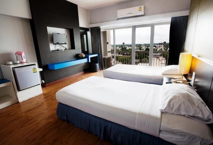 בית מלון כפרי Pailyn Phitsanulok