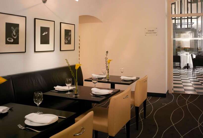 فندق Park Plaza Budapest