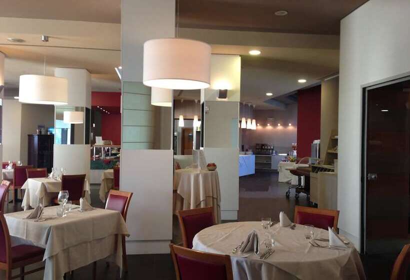 هتل Parma & Congressi