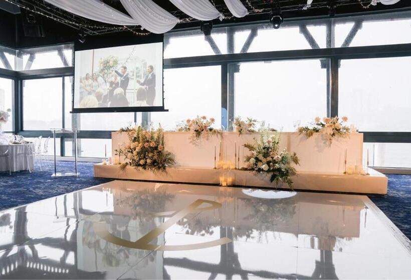 فندق Pier One Sydney Harbour, Autograph Collection