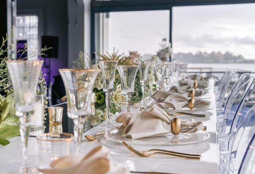 هتل Pier One Sydney Harbour, Autograph Collection