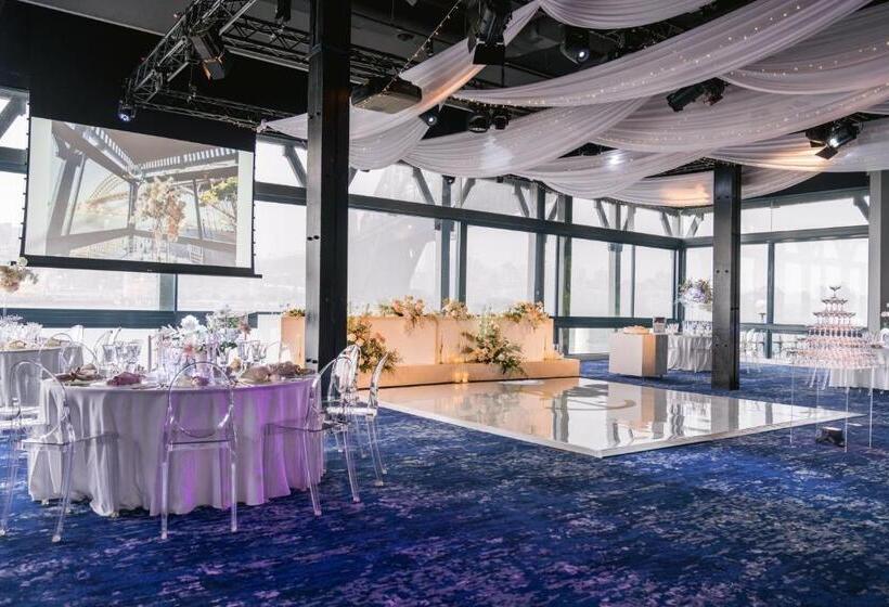 هتل Pier One Sydney Harbour, Autograph Collection