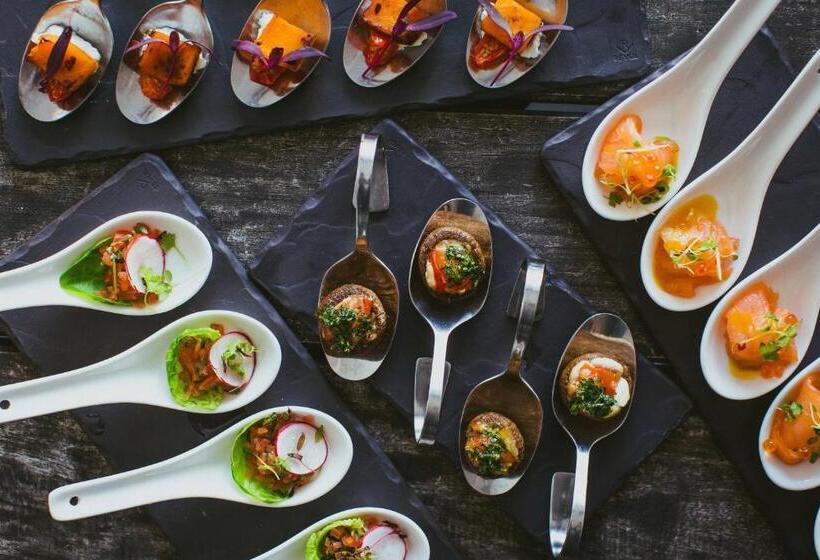 هتل Pier One Sydney Harbour, Autograph Collection