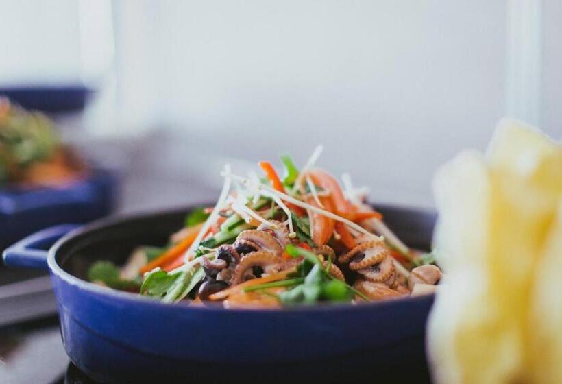 فندق Pier One Sydney Harbour, Autograph Collection