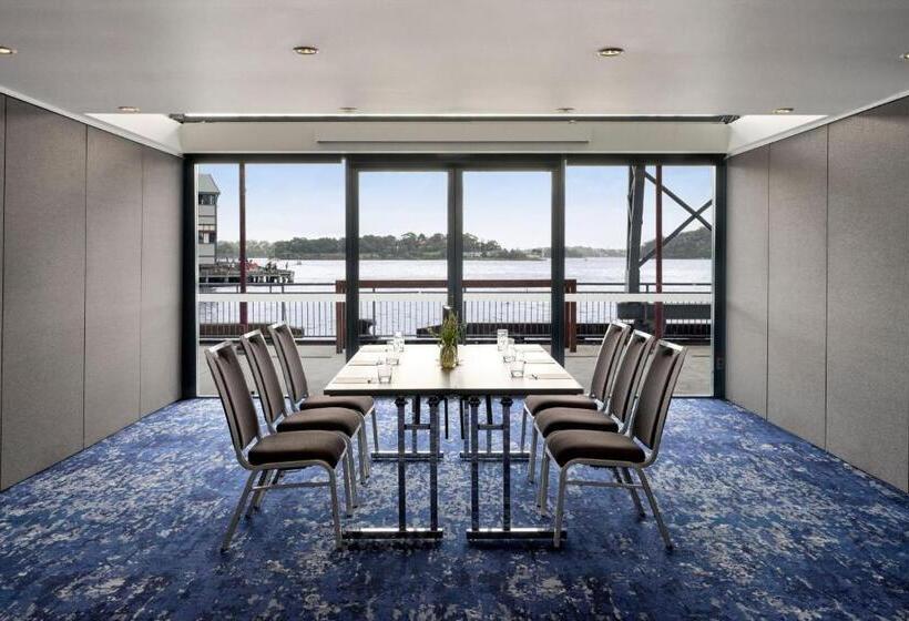هتل Pier One Sydney Harbour, Autograph Collection