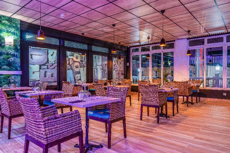 ホテル Princesa Solar 4 Adults Recommended