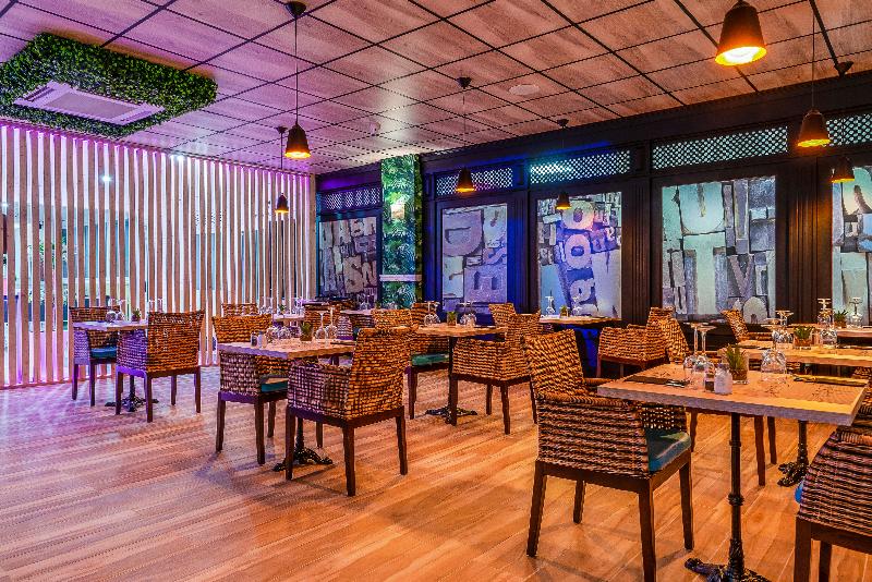 ホテル Princesa Solar 4 Adults Recommended