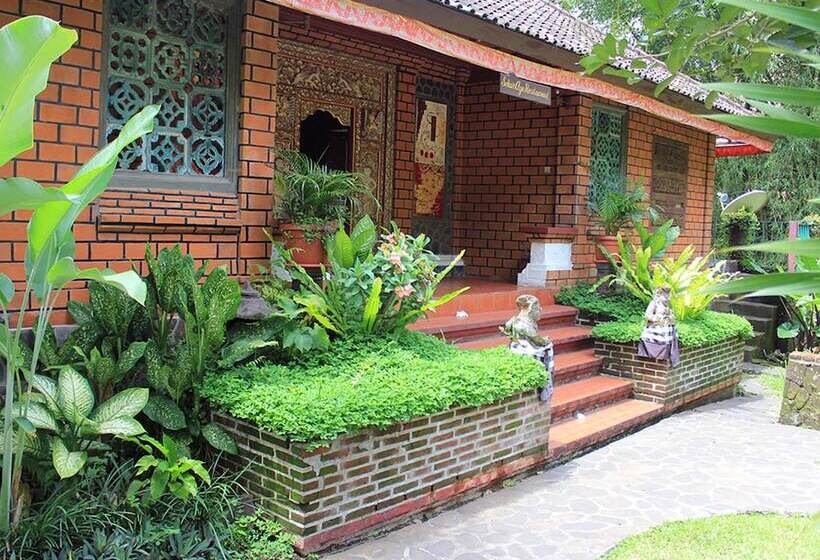 ホテル Puri Bunga Resort & Spa