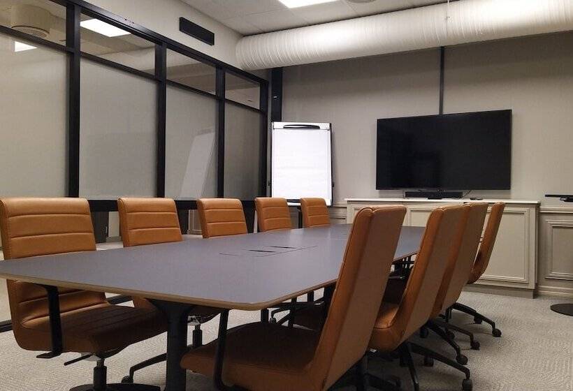 Quality Hotel Augustin