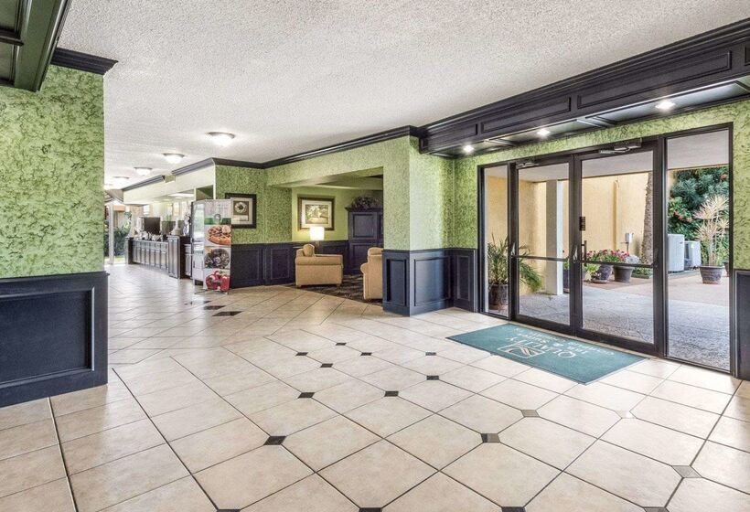 酒店 Quality Inn & Suites On The Beach