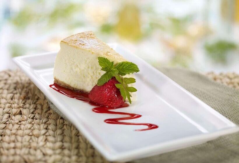 Radisson Hotel Panama Canal